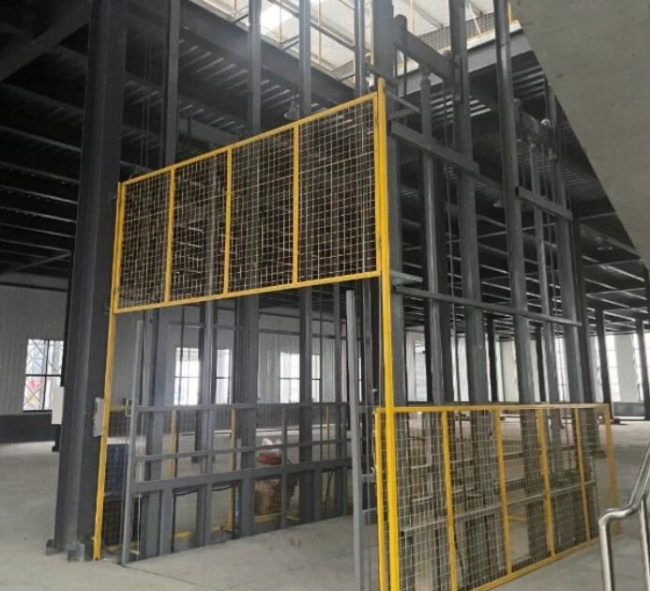 雁江请详细介绍一下货梯安装在室外的维护方法